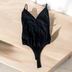 Marciano Jade Bodysuit – Size M (NWT)